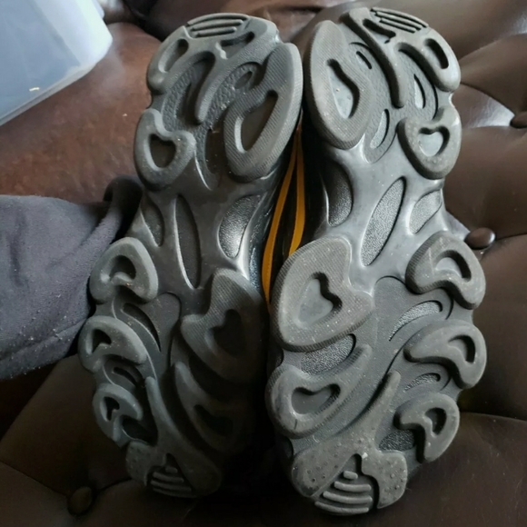 Javi - Picture 3 of 6